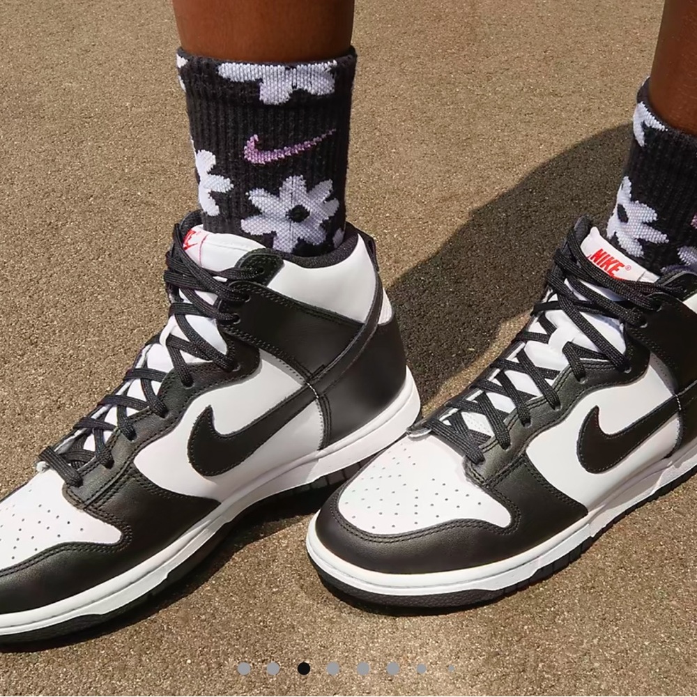 Women’s Nike Black and White “panda” dunk high